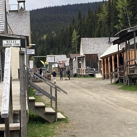 St. George Hotel Barkerville Екстер'єр фото