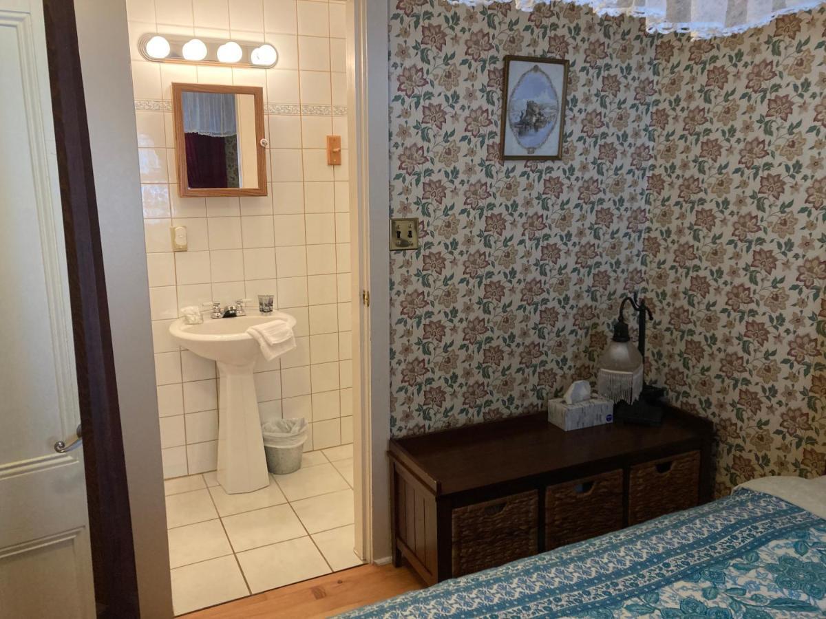 St. George Hotel Barkerville Екстер'єр фото